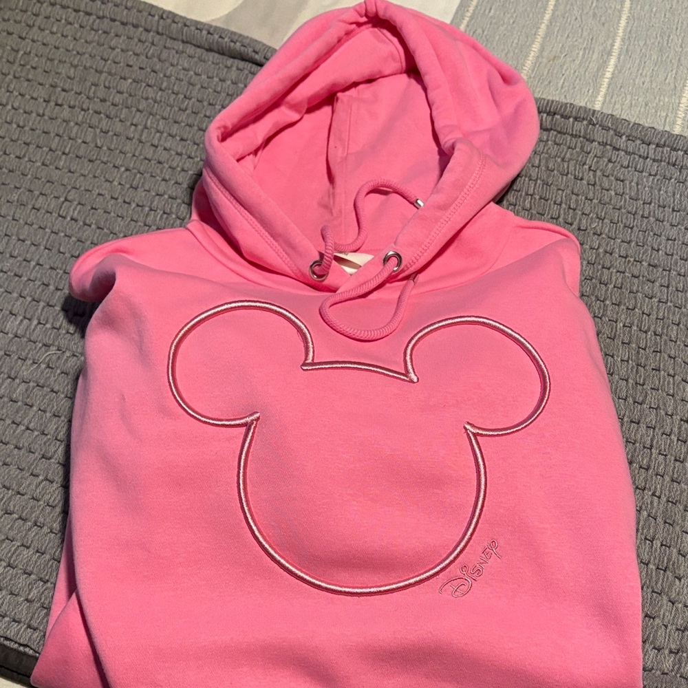 Disney Pink Hoodie with Mickey Mouse Design 💗 (NWT)
